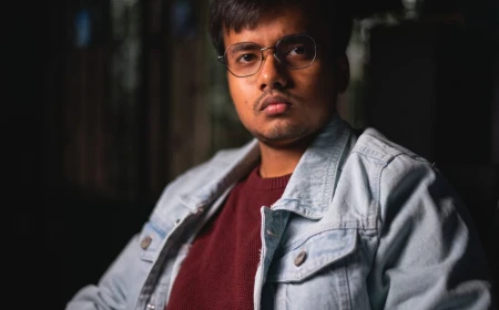 उदासी पर दिल छू लेने वाली शायरी - Furkan S Khan